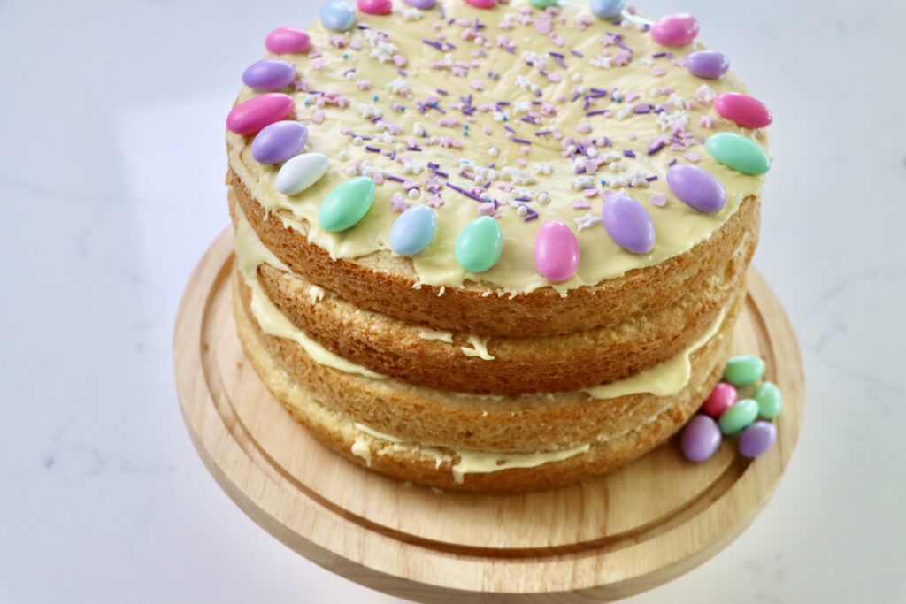 Vanilla Vintage Easter Cake on a cake stand